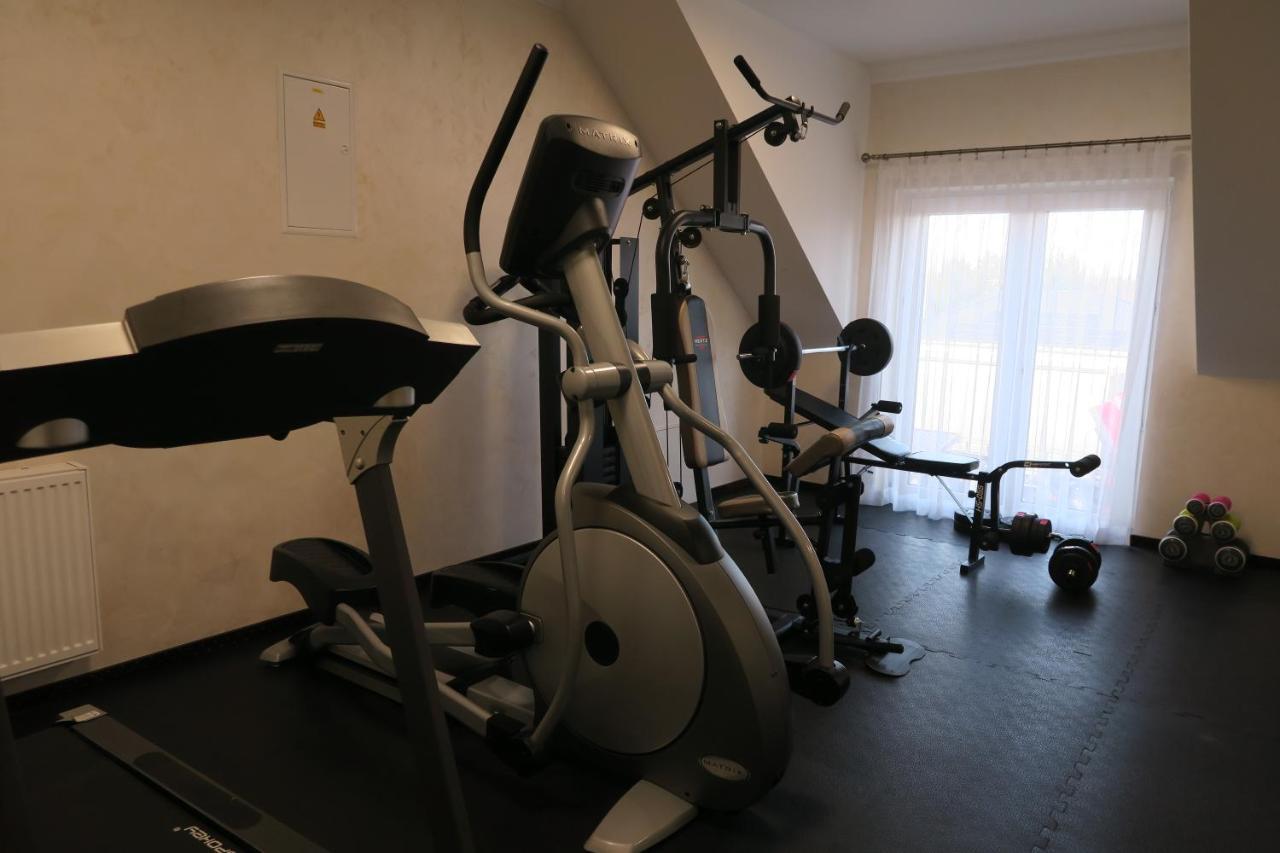 Hotel Millenium Góra Motyczna Εξωτερικό φωτογραφία